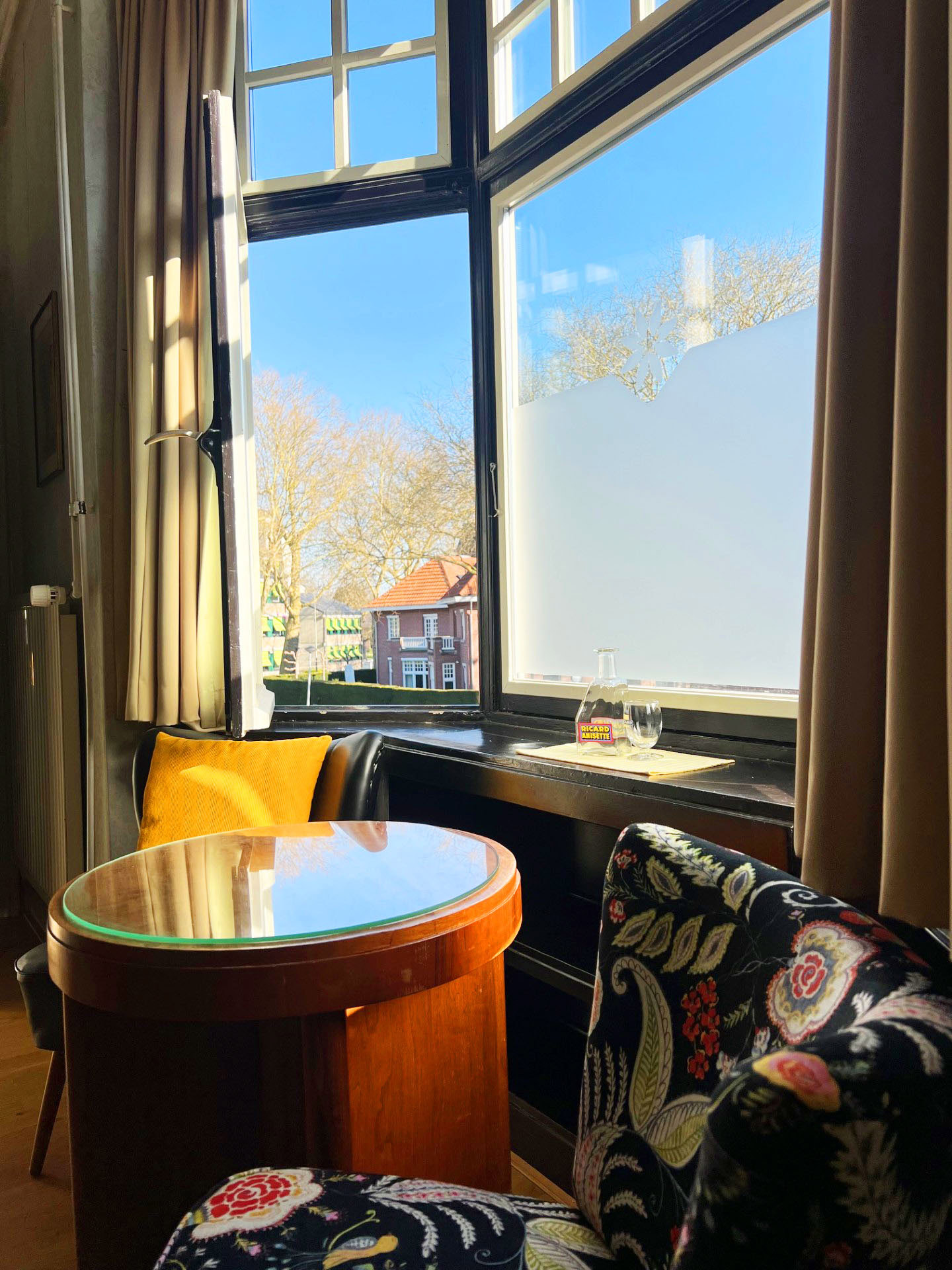 Home_WIndow
